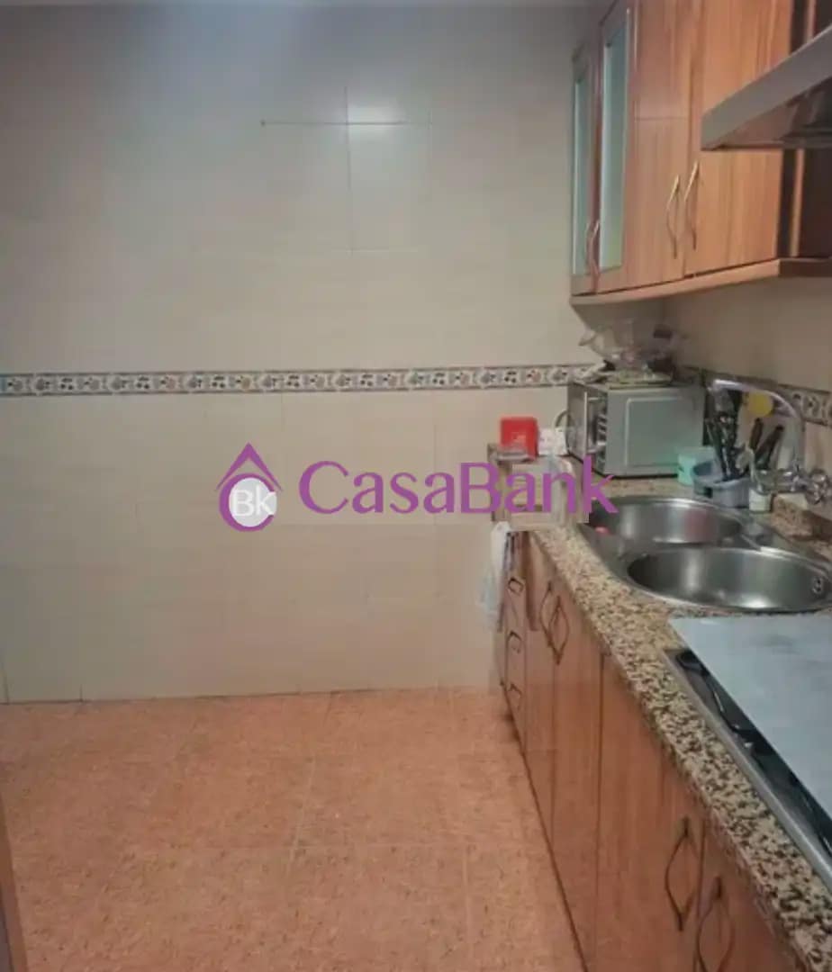 4 sypialnia Dom na sprzedaż w Miasto Kordoba - 128 500 € (Ref: 9904781)
