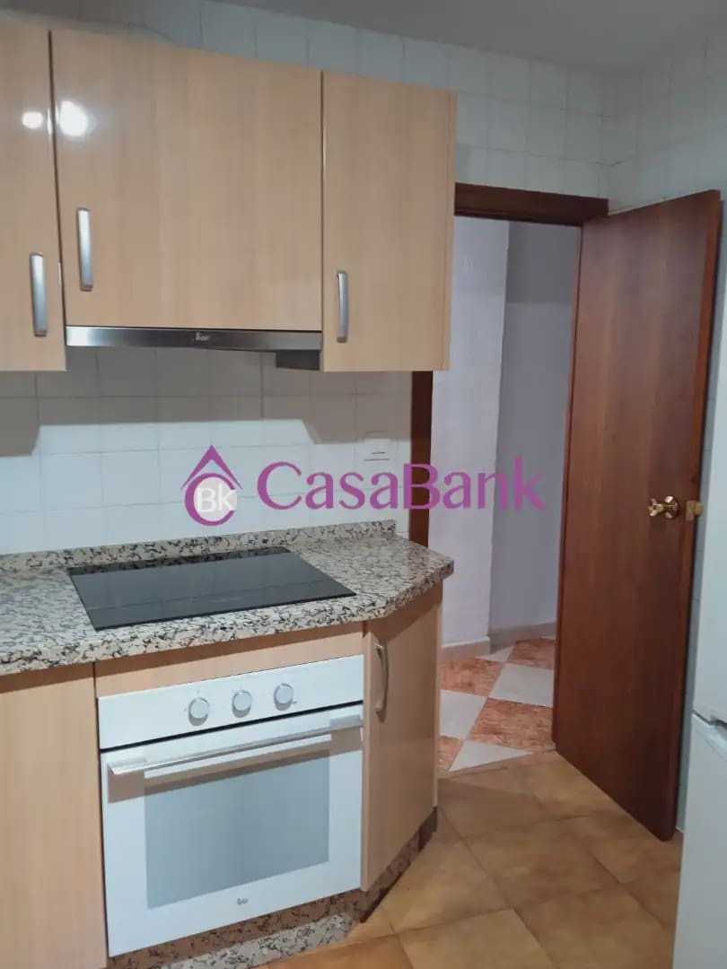 3 soverom Leilighet til salgs i Cordoba by - € 175 000 (Ref: 9904782)