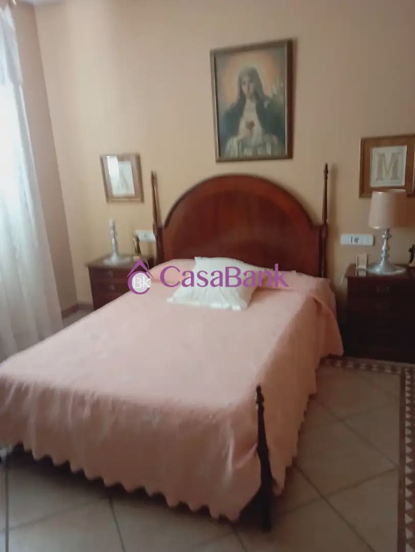 7 soverom Villa til salgs i Cordoba by med svømmebasseng garasje - € 820 000 (Ref: 9904784)