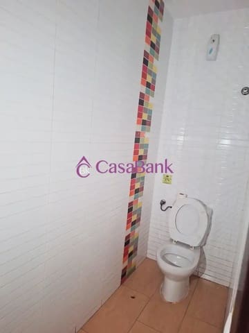 Komercyjne na sprzedaż w Viñuela-Rescatado, Miasto Kordoba - 95 000 € (Ref: 9904787)