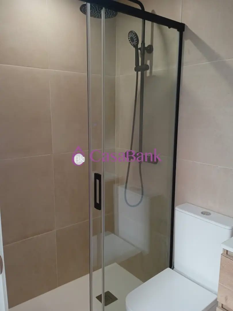 3 Zimmer Wohnung zu verkaufen in Cordoba Stadt - 165.000 € (Ref: 9904788)