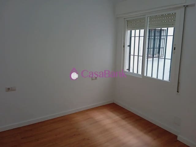 3 quarto Apartamento para venda em Ciudad Jardín, Córdova cidade - 165 000 € (Ref: 9904788)