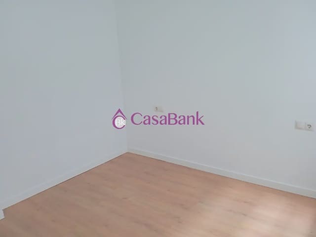 3 quarto Apartamento para venda em Ciudad Jardín, Córdova cidade - 165 000 € (Ref: 9904788)