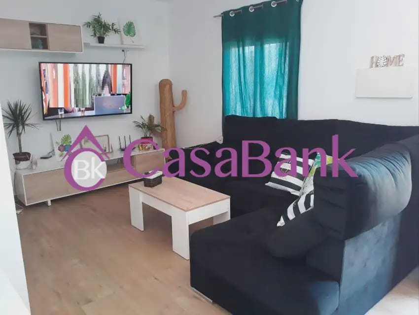 3 makuuhuone Huvila myytävänä paikassa Cordoba kaupunki - 105 000 € (Ref: 9904789)