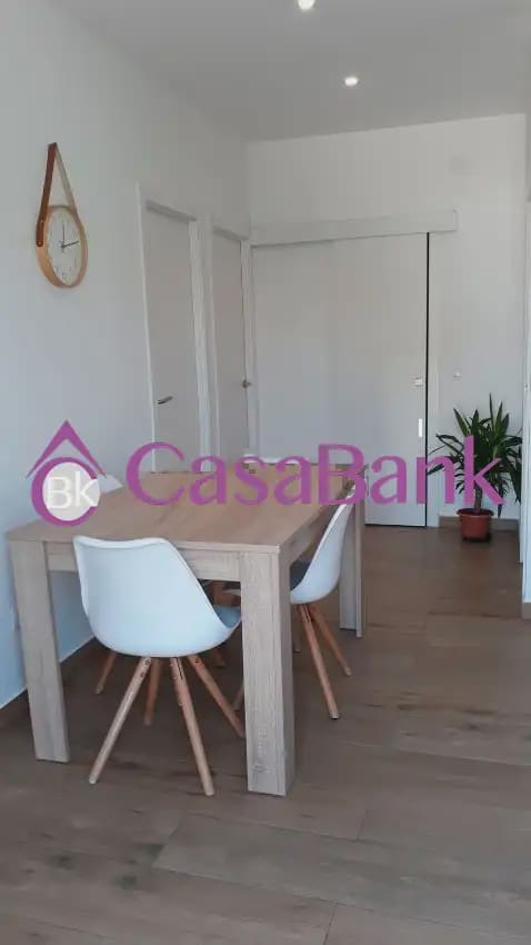 3 makuuhuone Huvila myytävänä paikassa Cordoba kaupunki - 105 000 € (Ref: 9904789)