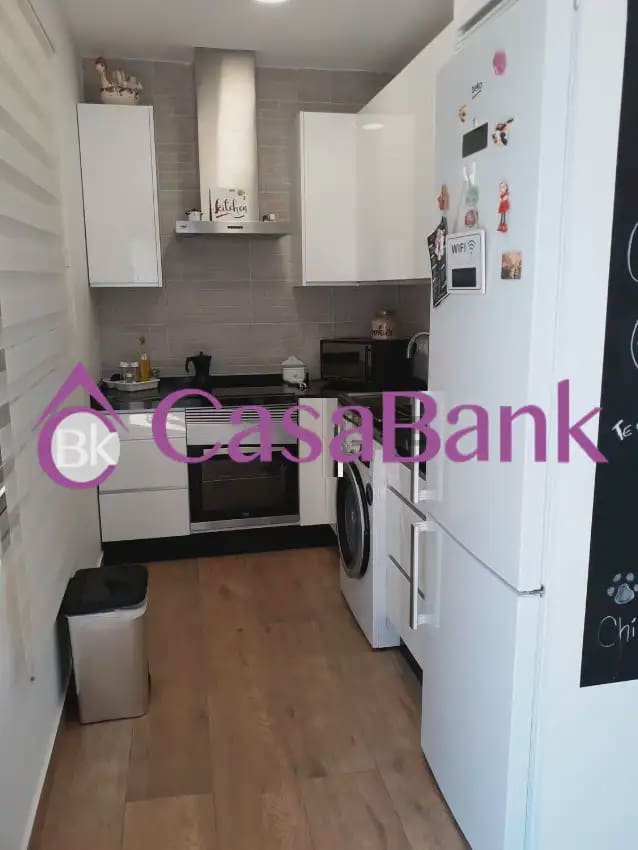 3 makuuhuone Huvila myytävänä paikassa Cordoba kaupunki - 105 000 € (Ref: 9904789)