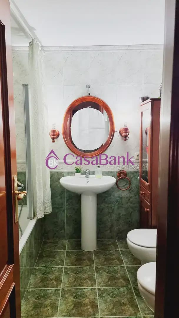 5 sypialnia Dom na sprzedaż w Miasto Kordoba z garażem - 375 000 € (Ref: 9904794)