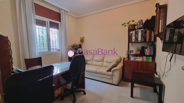 5 sypialnia Dom na sprzedaż w Olivos Borrachos, Miasto Kordoba z garażem - 375 000 € (Ref: 9904794)