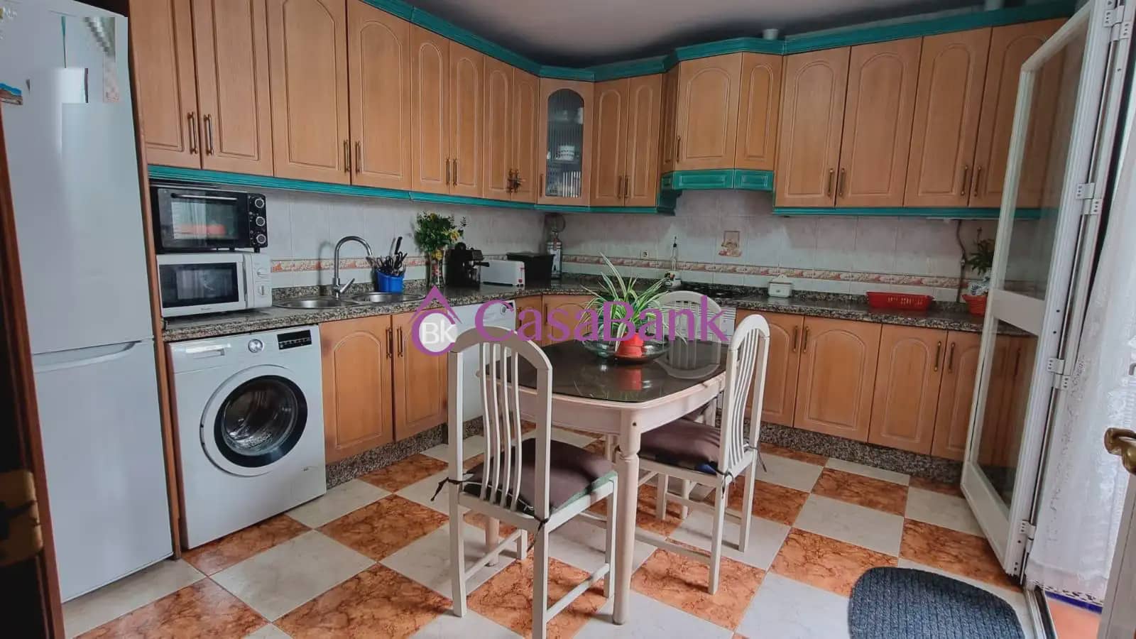 5 sypialnia Dom na sprzedaż w Miasto Kordoba z garażem - 375 000 € (Ref: 9904794)