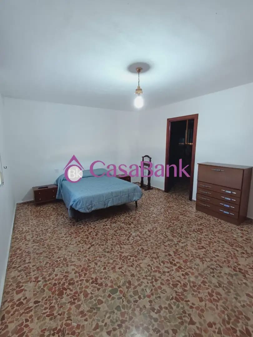 4 sypialnia Dom na sprzedaż w Miasto Kordoba - 235 000 € (Ref: 9904798)