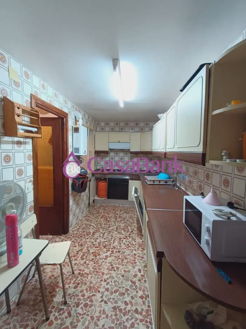 4 sypialnia Dom na sprzedaż w Miasto Kordoba - 235 000 € (Ref: 9904798)