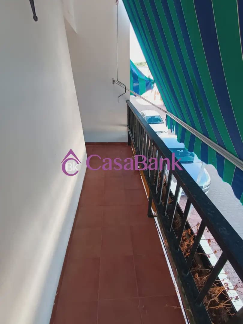 4 sypialnia Dom na sprzedaż w Miasto Kordoba - 235 000 € (Ref: 9904798)