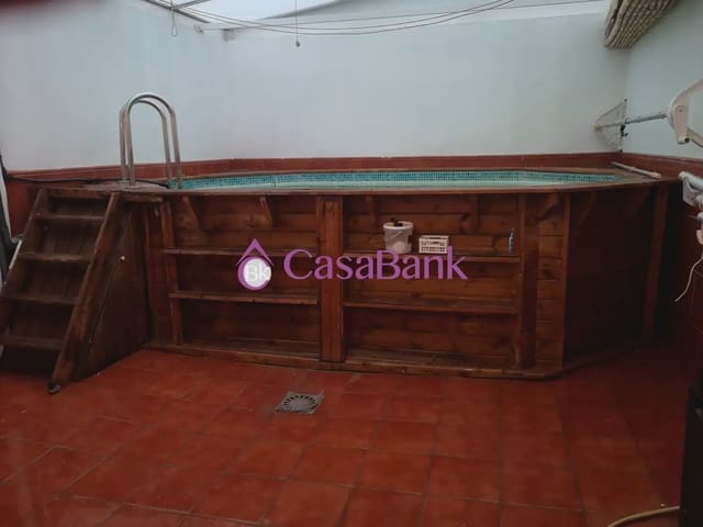 Willa na sprzedaż w San Rafael de la Albaida, Miasto Kordoba z basenem garażem - 346 800 € (Ref: 9904799)