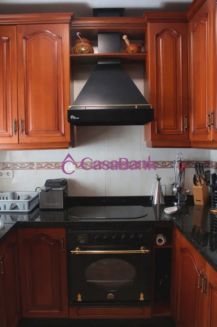 3 sypialnia Mieszkanie do wynajęcia w Miasto Kordoba - 750 € (Ref: 9904801)