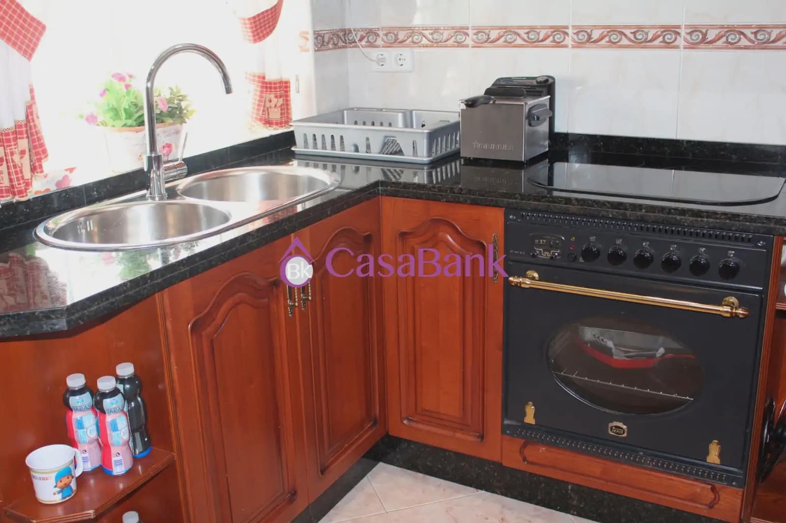 3 sypialnia Mieszkanie do wynajęcia w Miasto Kordoba - 750 € (Ref: 9904801)