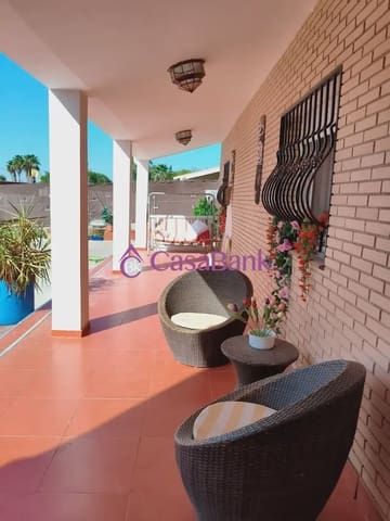 5 soveværelse Villa til salg i El Higueron, Córdoba by med swimmingpool - € 199.000 (Ref: 9904802)