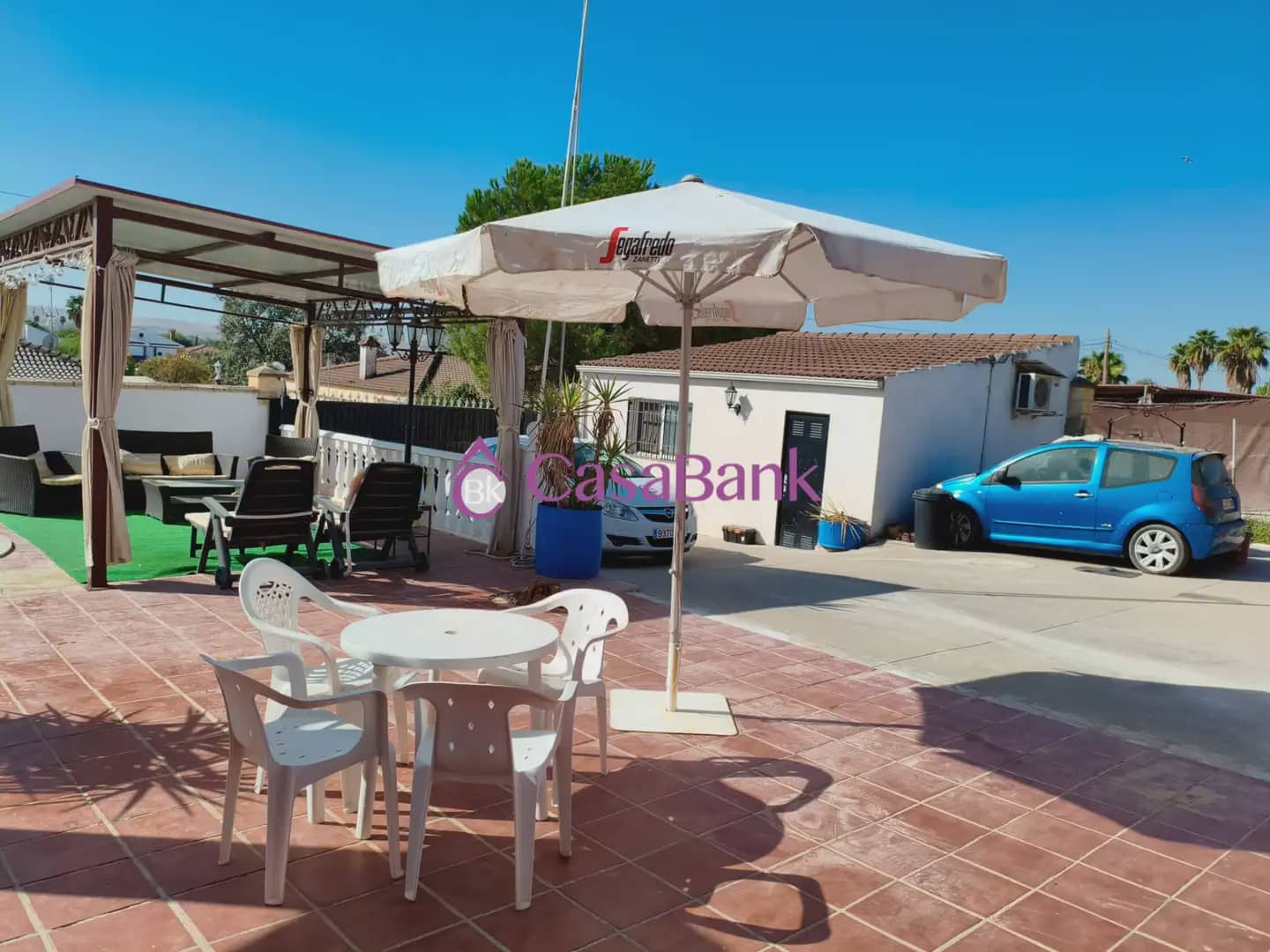 5 soveværelse Villa til salg i Cordoba by med swimmingpool - € 199.000 (Ref: 9904802)