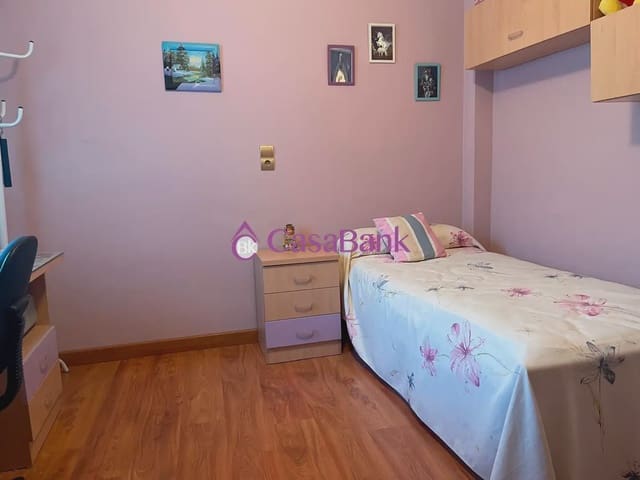 3 soverom Villa til salgs i El Naranjo, Córdoba by med garasje - € 357 000 (Ref: 9904803)