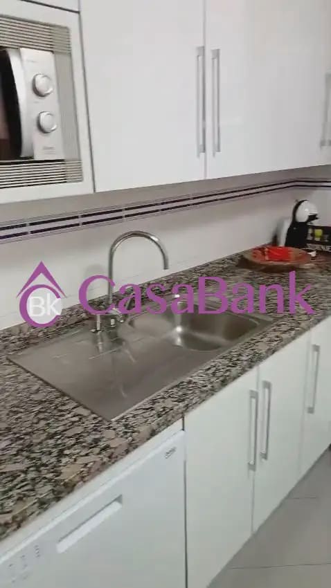 4 sypialnia Mieszkanie na sprzedaż w Miasto Kordoba z garażem - 210 000 € (Ref: 9904805)