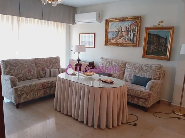 4 soveværelse Lejlighed til leje i Huerta del Rey de Vallellano, Córdoba by - € 1.400 (Ref: 9904806)