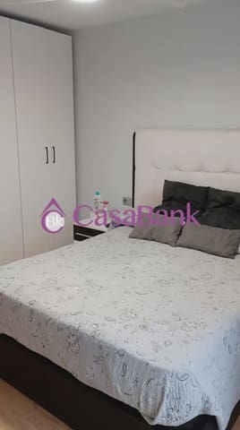 3 bedroom Flat for sale in El Naranjo, Córdoba city with garage - € 229,500 (Ref: 9904808)