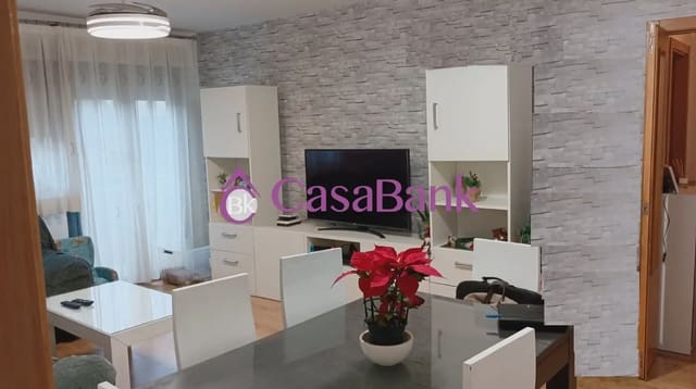 3 bedroom Flat for sale in El Naranjo, Córdoba city with garage - € 229,500 (Ref: 9904808)