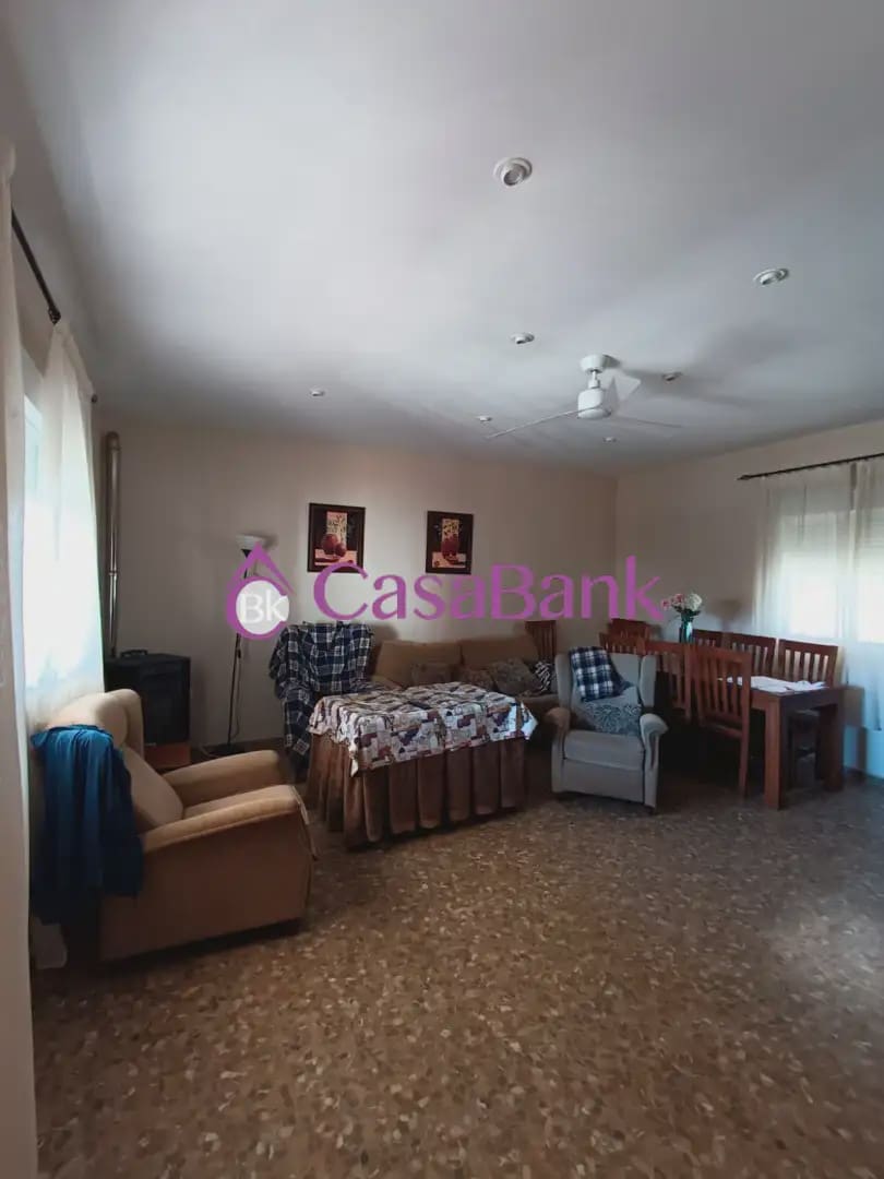 3 sypialnia Finka/Dom wiejski na sprzedaż w Miasto Kordoba z basenem garażem - 224 400 € (Ref: 9904810)