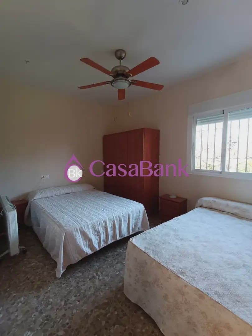 3 sypialnia Finka/Dom wiejski na sprzedaż w Miasto Kordoba z basenem garażem - 224 400 € (Ref: 9904810)