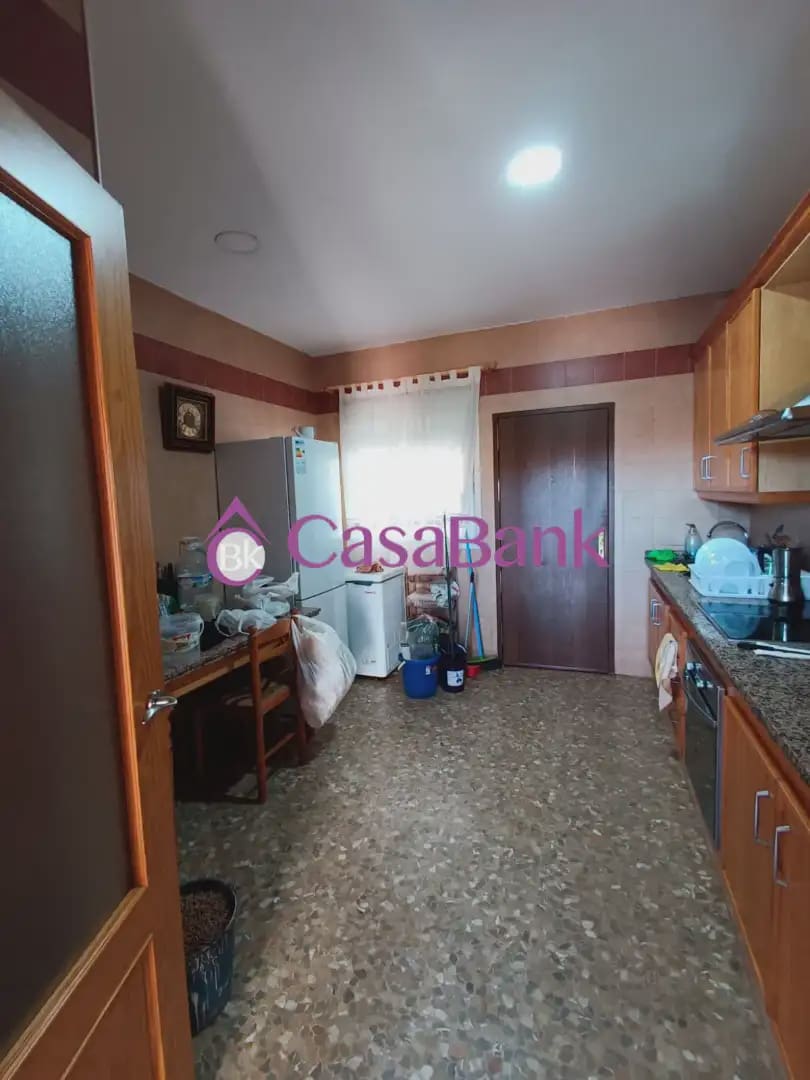 3 sypialnia Finka/Dom wiejski na sprzedaż w Miasto Kordoba z basenem garażem - 224 400 € (Ref: 9904810)