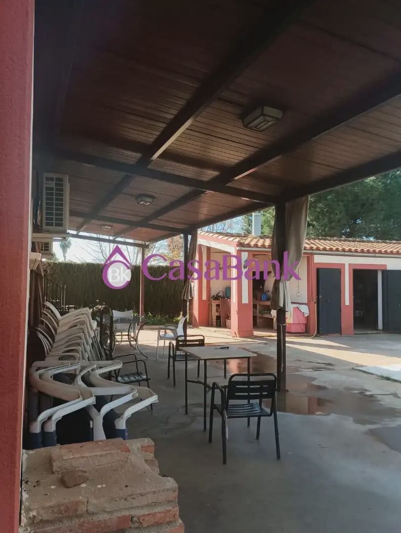 3 sypialnia Finka/Dom wiejski na sprzedaż w Miasto Kordoba z basenem garażem - 224 400 € (Ref: 9904810)