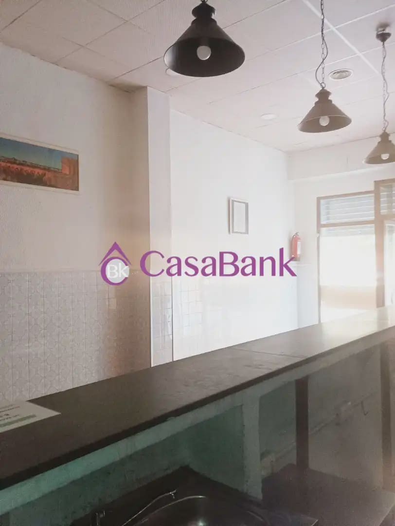 Komercyjne na sprzedaż w Miasto Kordoba - 93 500 € (Ref: 9904811)