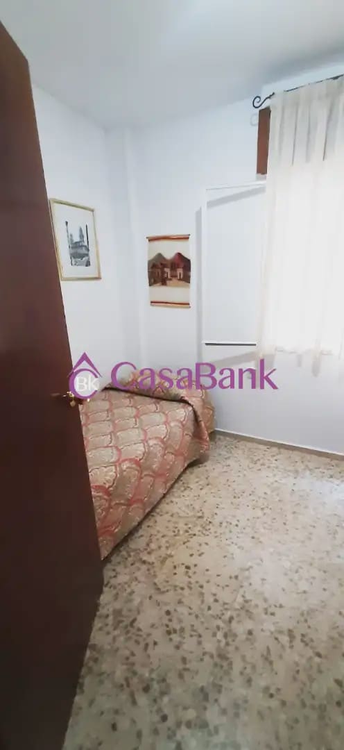 3 Zimmer Wohnung zu verkaufen in Cordoba Stadt - 168.500 € (Ref: 9904816)