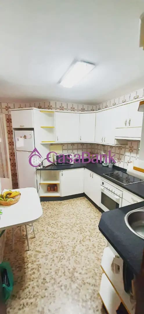 3 Zimmer Wohnung zu verkaufen in Cordoba Stadt - 168.500 € (Ref: 9904816)