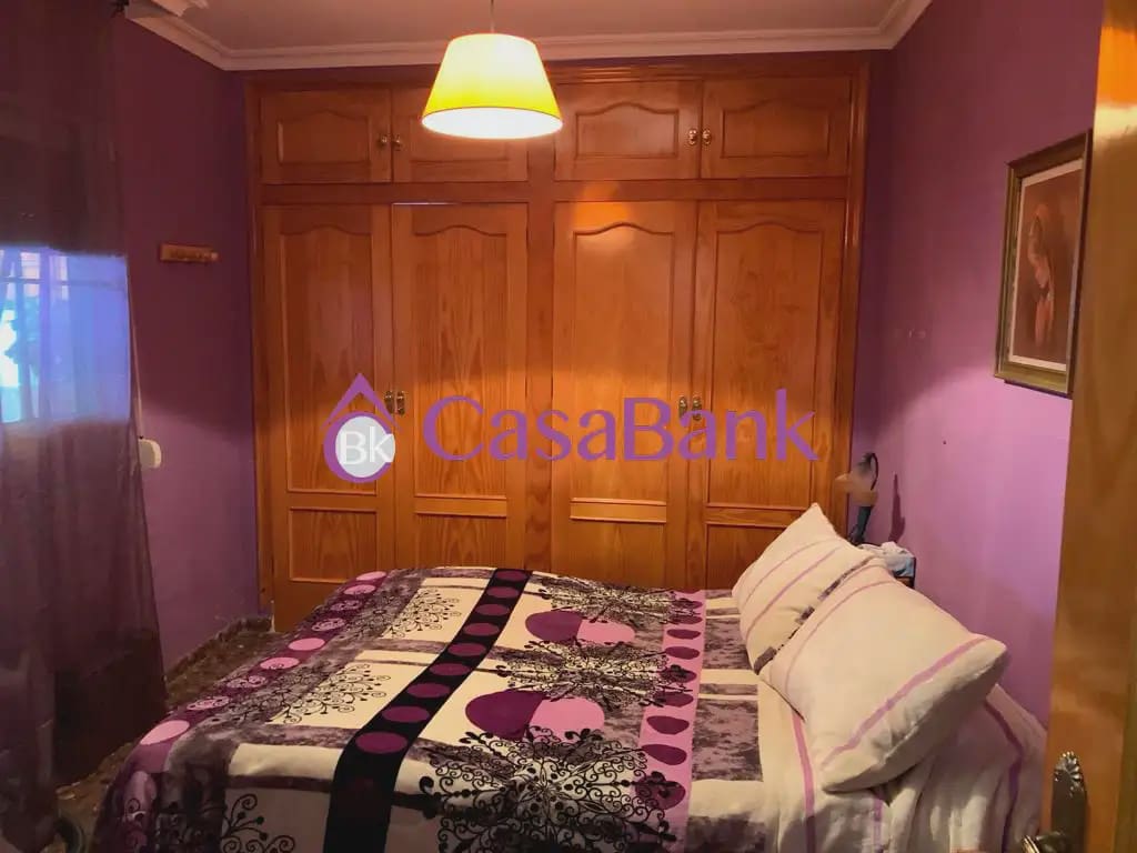 Bungalow de 3 habitaciones en Córdoba ciudad en venta - 133.500 € (Ref: 9904817)