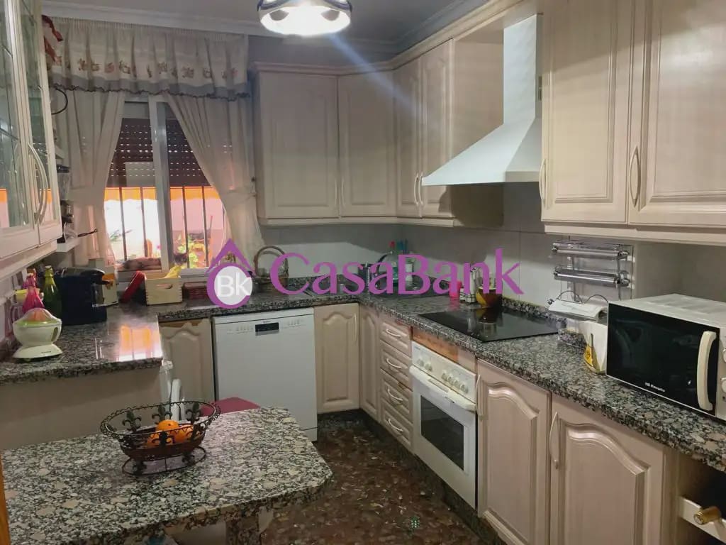 Bungalow de 3 habitaciones en Córdoba ciudad en venta - 133.500 € (Ref: 9904817)