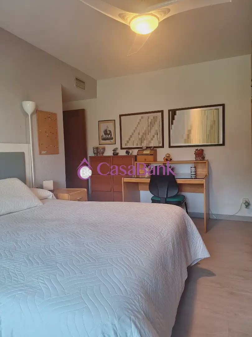 5 soverom Villa til salgs i Cordoba by med svømmebasseng garasje - € 450 000 (Ref: 9904818)