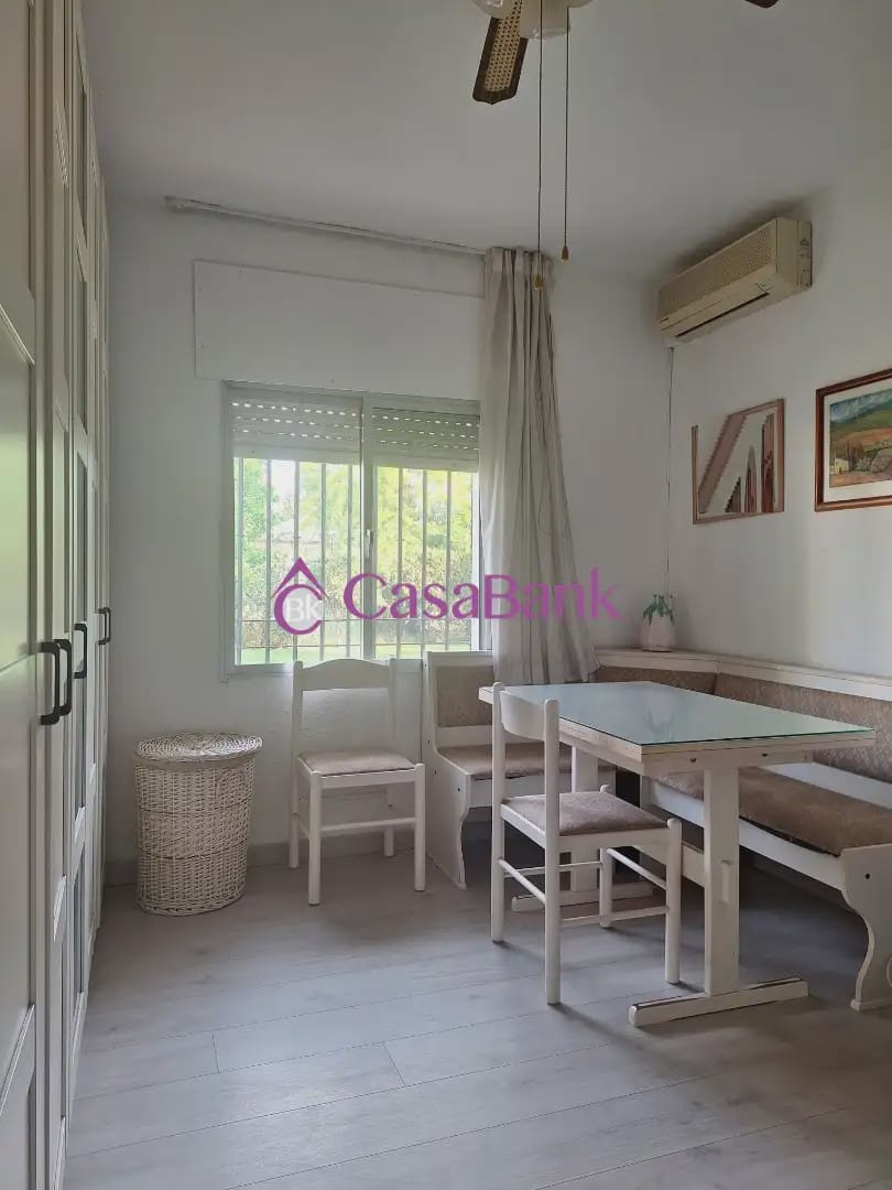 5 soverom Villa til salgs i Cordoba by med svømmebasseng garasje - € 450 000 (Ref: 9904818)