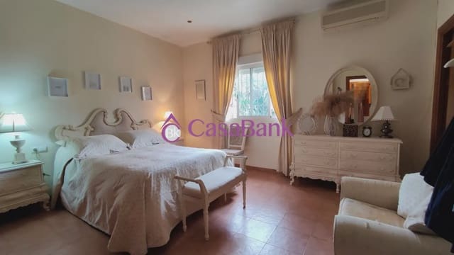 3 sypialnia Finka/Dom wiejski na sprzedaż w Villarrubia, Miasto Kordoba - 240 000 € (Ref: 9904819)