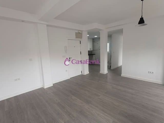 3 bedroom Flat for sale in Ollerías, Córdoba city - € 187,000 (Ref: 9904820)