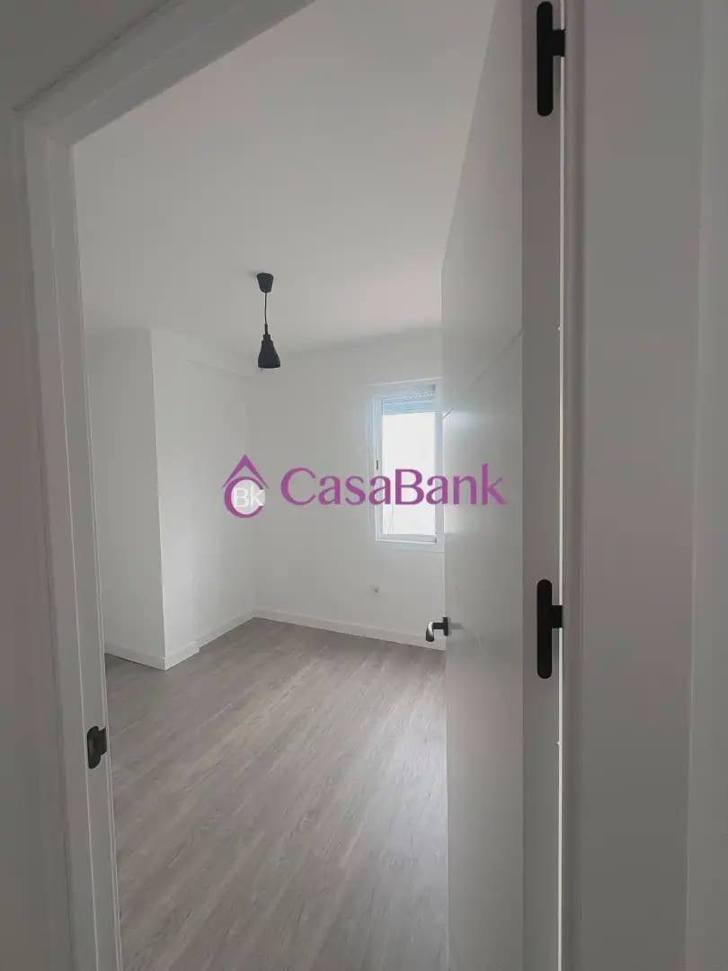 3 slaapkamer Flat te koop in Cordoba stad - € 187.000 (Ref: 9904820)