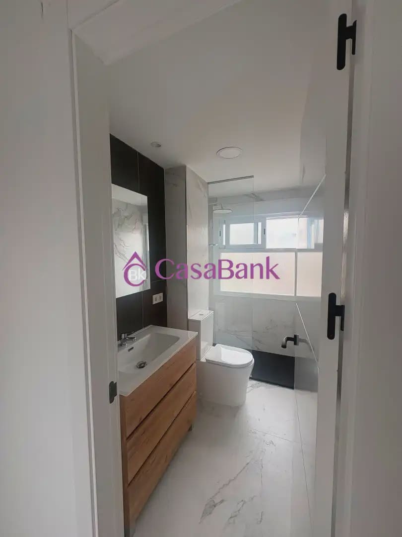 3 slaapkamer Flat te koop in Cordoba stad - € 187.000 (Ref: 9904820)