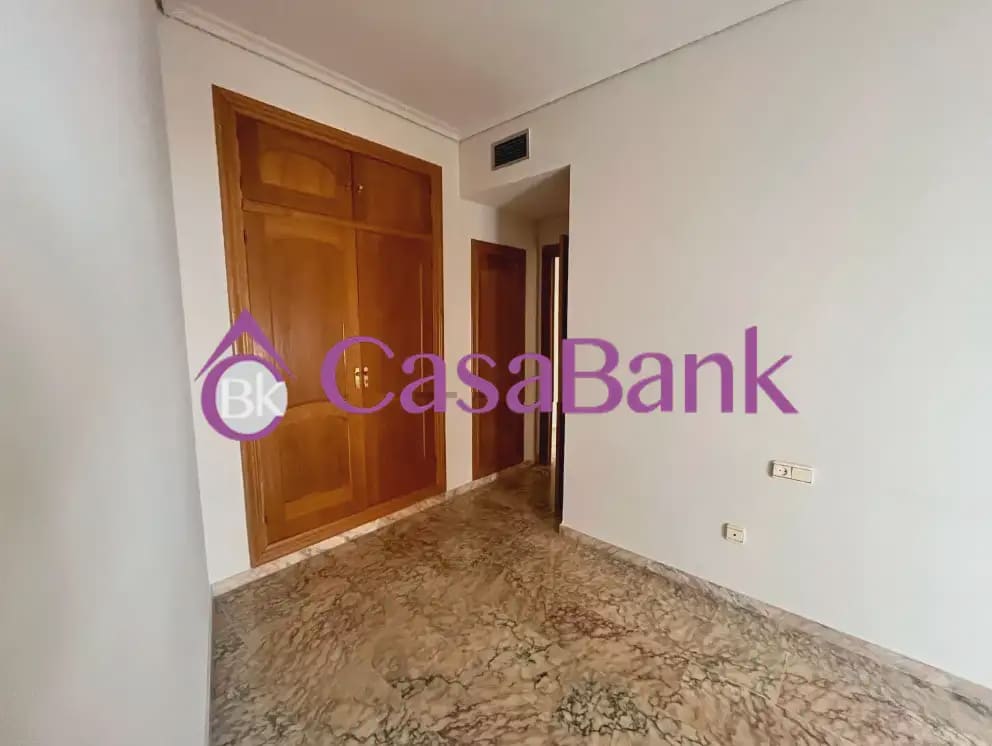3 soverom Leilighet til salgs i Cordoba by - € 247 000 (Ref: 9904823)