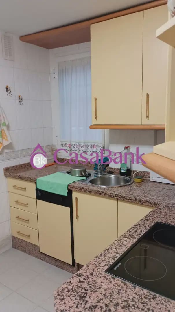 3 soverom Leilighet til salgs i Cordoba by - € 215 000 (Ref: 9904824)