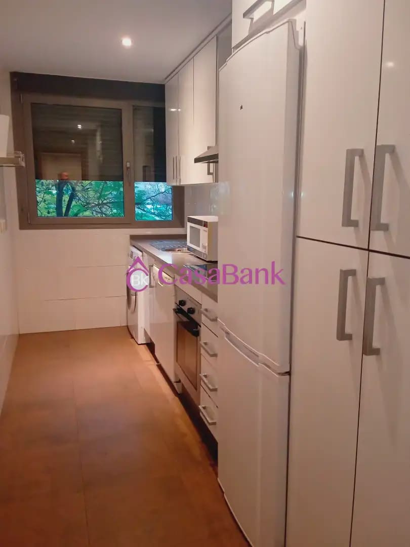 2 soverom Leilighet til salgs i Cordoba by med svømmebasseng garasje - € 249 900 (Ref: 9904828)