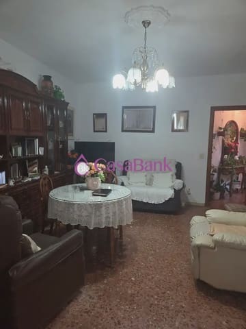 3 bedroom Flat for sale in San Pedro, Córdoba city - € 150,000 (Ref: 9904829)