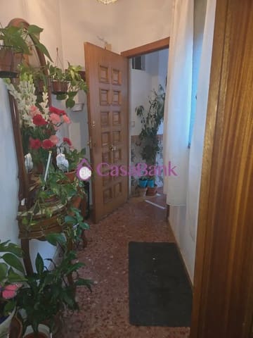 3 bedroom Flat for sale in San Pedro, Córdoba city - € 150,000 (Ref: 9904829)
