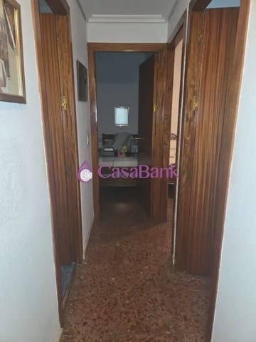 3 bedroom Flat for sale in San Pedro, Córdoba city - € 150,000 (Ref: 9904829)