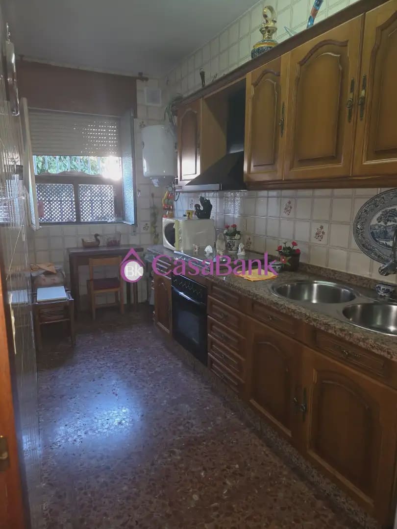 3 slaapkamer Flat te koop in Cordoba stad - € 150.000 (Ref: 9904829)