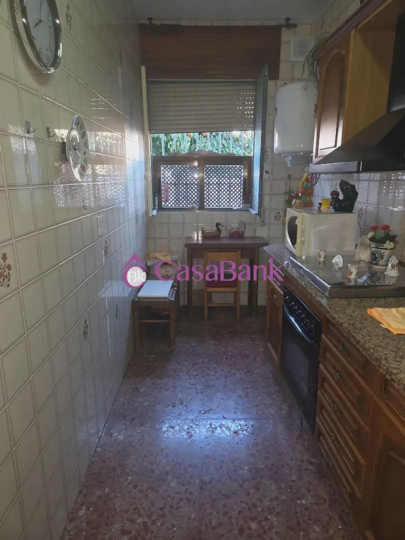 3 slaapkamer Flat te koop in Cordoba stad - € 150.000 (Ref: 9904829)