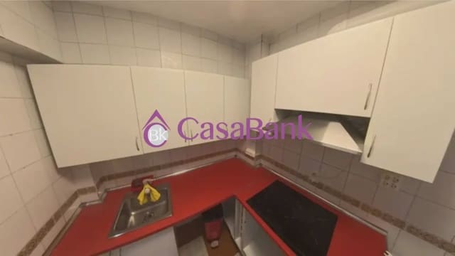 1 quarto Apartamento para venda em Ciudad Jardín, Córdova cidade com garagem - 134 800 € (Ref: 9904832)
